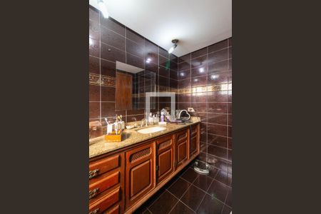 Apartamento à venda com 150m², 3 quartos e 2 vagasBanheiro da Suíte