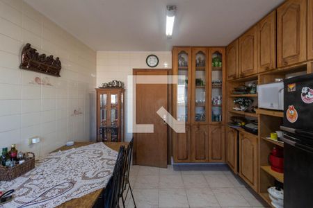 Apartamento à venda com 150m², 3 quartos e 2 vagasCozinha