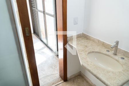 Apartamento para alugar com 236m², 6 quartos e 4 vagasBanheiro da Suíte 3