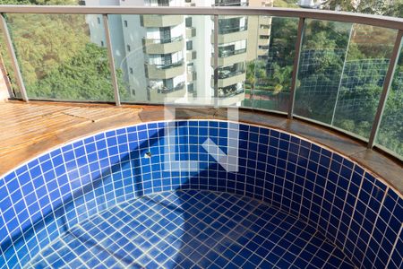 Apartamento para alugar com 236m², 6 quartos e 4 vagasVaranda gourmet e piscina