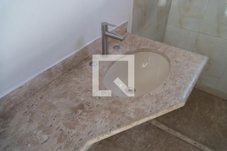 Apartamento para alugar com 236m², 6 quartos e 4 vagasBanheiro da Suíte 3