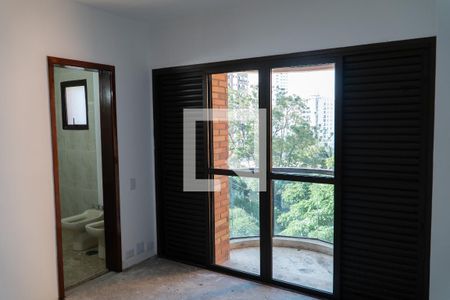Apartamento para alugar com 236m², 6 quartos e 4 vagasSuíte 2