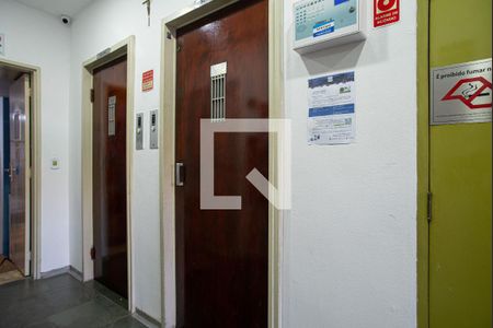 Apartamento para alugar com 36m², 1 quarto e sem vaga Apartamento para alugar com 36m², 1 quarto e sem vagaÁrea comum - Elevadores