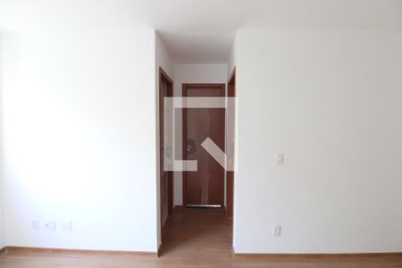 Corredor de apartamento à venda com 2 quartos, 43m² em Água Santa, Rio de Janeiro