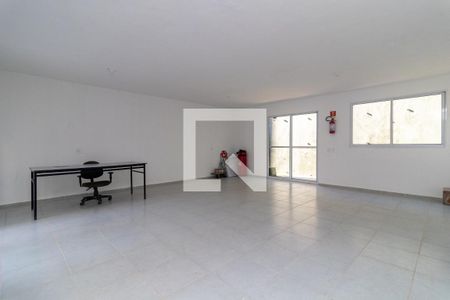 Apartamento para alugar com 38m², 2 quartos e sem vagaÁrea comum - Salão de festas