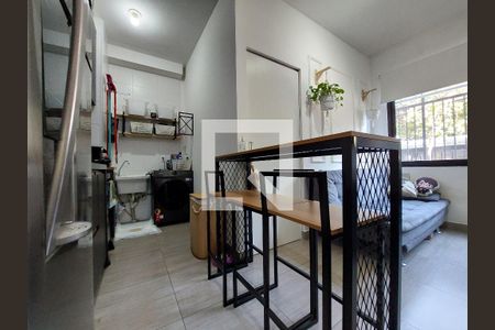 Apartamento à venda com 35m², 2 quartos e sem vaga Apartamento à venda com 35m², 2 quartos e sem vagaCozinha