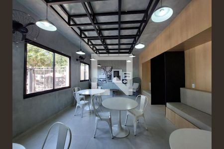 Apartamento à venda com 35m², 2 quartos e sem vaga Apartamento à venda com 35m², 2 quartos e sem vagaSalão de Festas