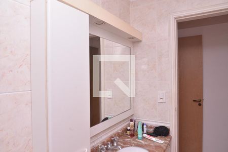 Casa à venda com 256m², 3 quartos e 3 vagasBanheiro Quarto