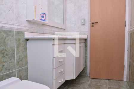 Casa à venda com 256m², 3 quartos e 3 vagasBanheiro 1