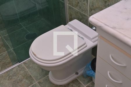Casa à venda com 256m², 3 quartos e 3 vagasBanheiro 1