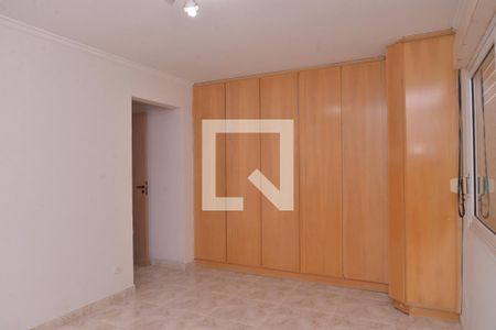 Casa à venda com 256m², 3 quartos e 3 vagasQuarto