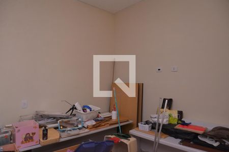 Casa à venda com 256m², 3 quartos e 3 vagasQuarto de serviço