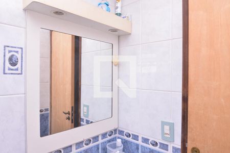Casa à venda com 256m², 3 quartos e 3 vagasBanheiro 2