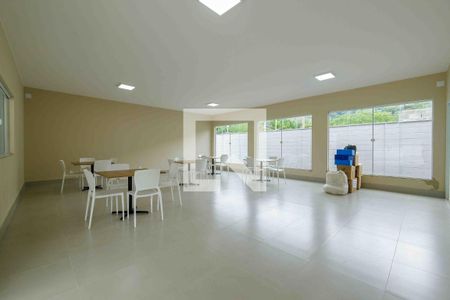 Apartamento para alugar com 52m², 2 quartos e 1 vagaÁrea Comum Salão de Festas