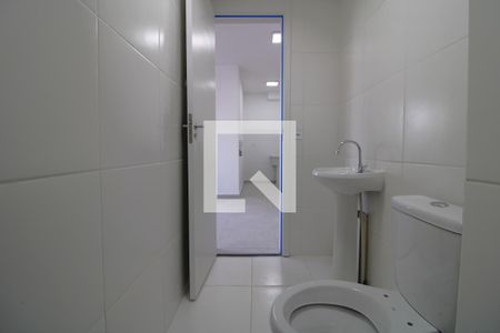 Apartamento à venda com 33m², 2 quartos e sem vagaBanheiro