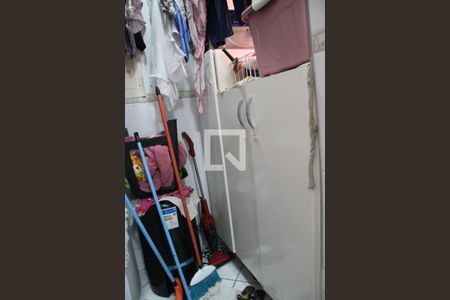 Apartamento à venda com 70m², 2 quartos e 1 vagaÁrea de Serviço