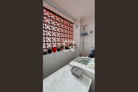 Apartamento à venda com 69m², 2 quartos e 1 vagaÁrea de Serviço