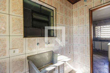 Casa para alugar com 70m², 3 quartos e 1 vagaÁrea de Serviço