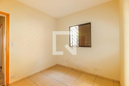 Quarto 2 de casa para alugar com 3 quartos, 70m² em Vila Mafra, São Paulo