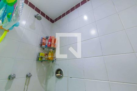 Apartamento para alugar com 70m², 2 quartos e 1 vaga Apartamento para alugar com 70m², 2 quartos e 1 vagaBanheiro da Suíte