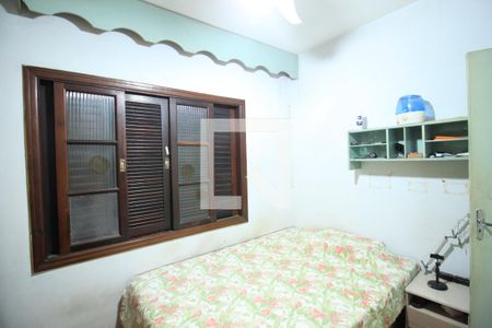 Casa à venda com 185m², 4 quartos e 2 vagasQuarto 3