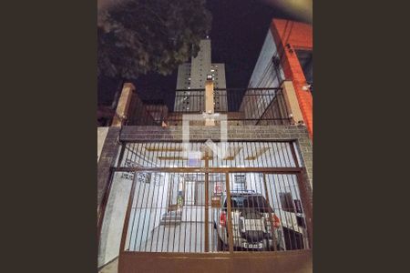 Casa à venda com 185m², 4 quartos e 2 vagasFachada