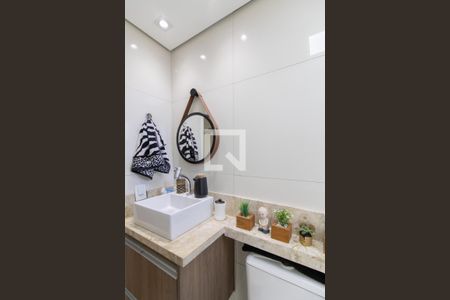 Banheiro de apartamento para alugar com 2 quartos, 45m² em Vila Florida, Guarulhos