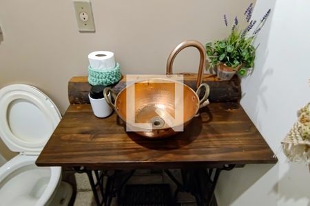 Casa à venda com 420m², 4 quartos e 4 vagasbanheiro externo