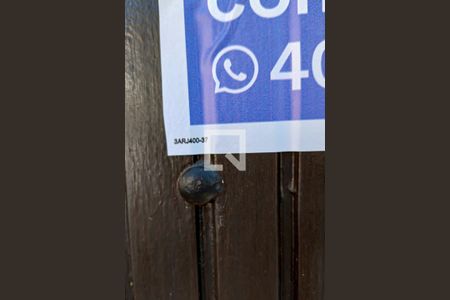 Casa à venda com 420m², 4 quartos e 4 vagasplaquinha 3ARJ400-37