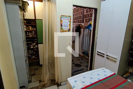 Casa à venda com 420m², 4 quartos e 4 vagasarea de servico e comodos