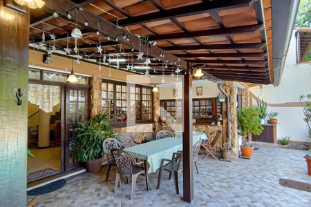 Casa à venda com 420m², 4 quartos e 4 vagasvaranda