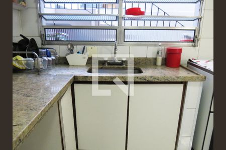 Casa à venda com 200m², 4 quartos e 2 vagasCozinha
