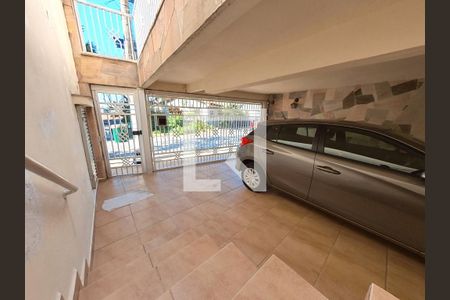 Casa à venda com 200m², 4 quartos e 2 vagasGaragem