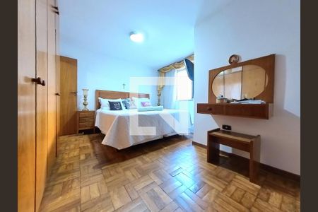 Quarto 1  de casa à venda com 4 quartos, 200m² em Vila Cruz das Almas, São Paulo