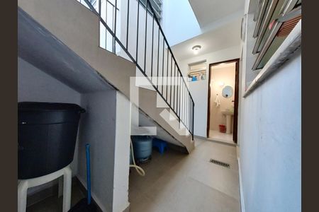 Casa à venda com 200m², 4 quartos e 2 vagasLavanderia