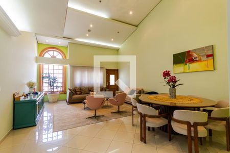 Sala de casa à venda com 3 quartos, 267m² em Vila Guiomar, Santo André