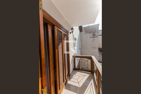 Casa à venda com 267m², 3 quartos e 8 vagasVaranda da Suíte 1