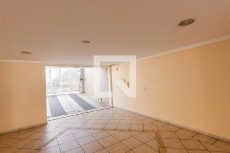 Casa à venda com 267m², 3 quartos e 8 vagasGaragem