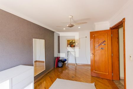 Casa à venda com 267m², 3 quartos e 8 vagasSuíte 1