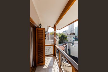 Casa à venda com 267m², 3 quartos e 8 vagasVaranda da Suíte 2