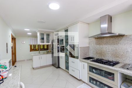 Casa à venda com 267m², 3 quartos e 8 vagasCozinha