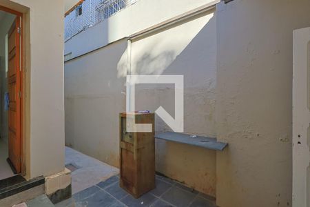 Casa à venda com 300m², 4 quartos e 3 vagas Casa à venda com 300m², 4 quartos e 3 vagasÁrea de Serviço