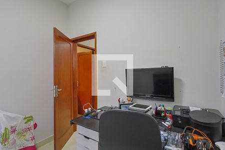 Casa à venda com 300m², 4 quartos e 3 vagas Casa à venda com 300m², 4 quartos e 3 vagasQuarto 3