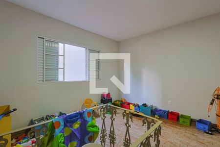 Casa à venda com 300m², 4 quartos e 3 vagas Casa à venda com 300m², 4 quartos e 3 vagasQuarto 4