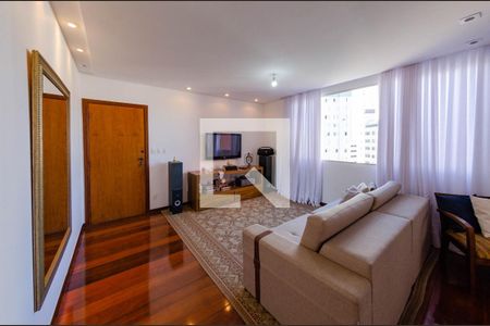 Apartamento à venda com 130m², 3 quartos e 2 vagas Apartamento à venda com 130m², 3 quartos e 2 vagasSala