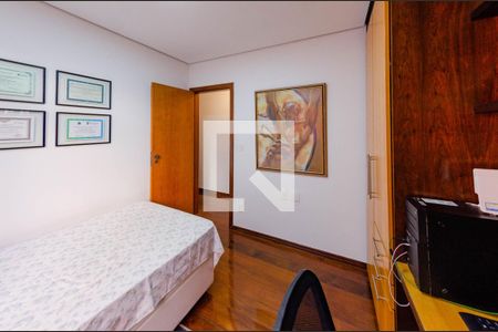 Apartamento à venda com 130m², 3 quartos e 2 vagasQuarto 1