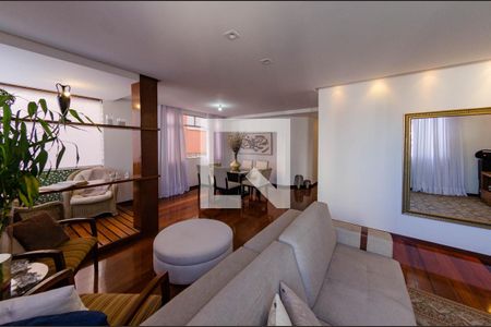 Apartamento à venda com 130m², 3 quartos e 2 vagasSala