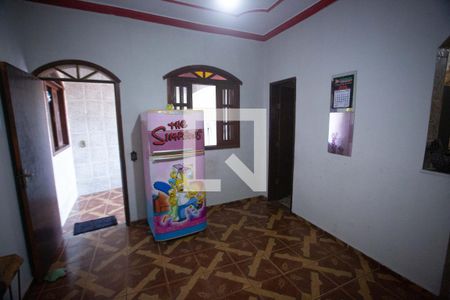 Casa à venda com 134m², 8 quartos e 2 vagas Casa à venda com 134m², 8 quartos e 2 vagasCozinha