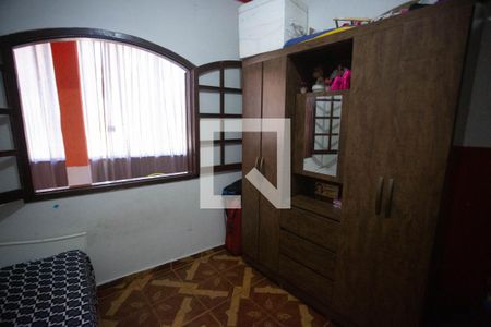 Casa à venda com 134m², 8 quartos e 2 vagas Casa à venda com 134m², 8 quartos e 2 vagasQuarto 1