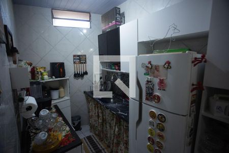 Casa à venda com 134m², 8 quartos e 2 vagas Casa à venda com 134m², 8 quartos e 2 vagasCozinha